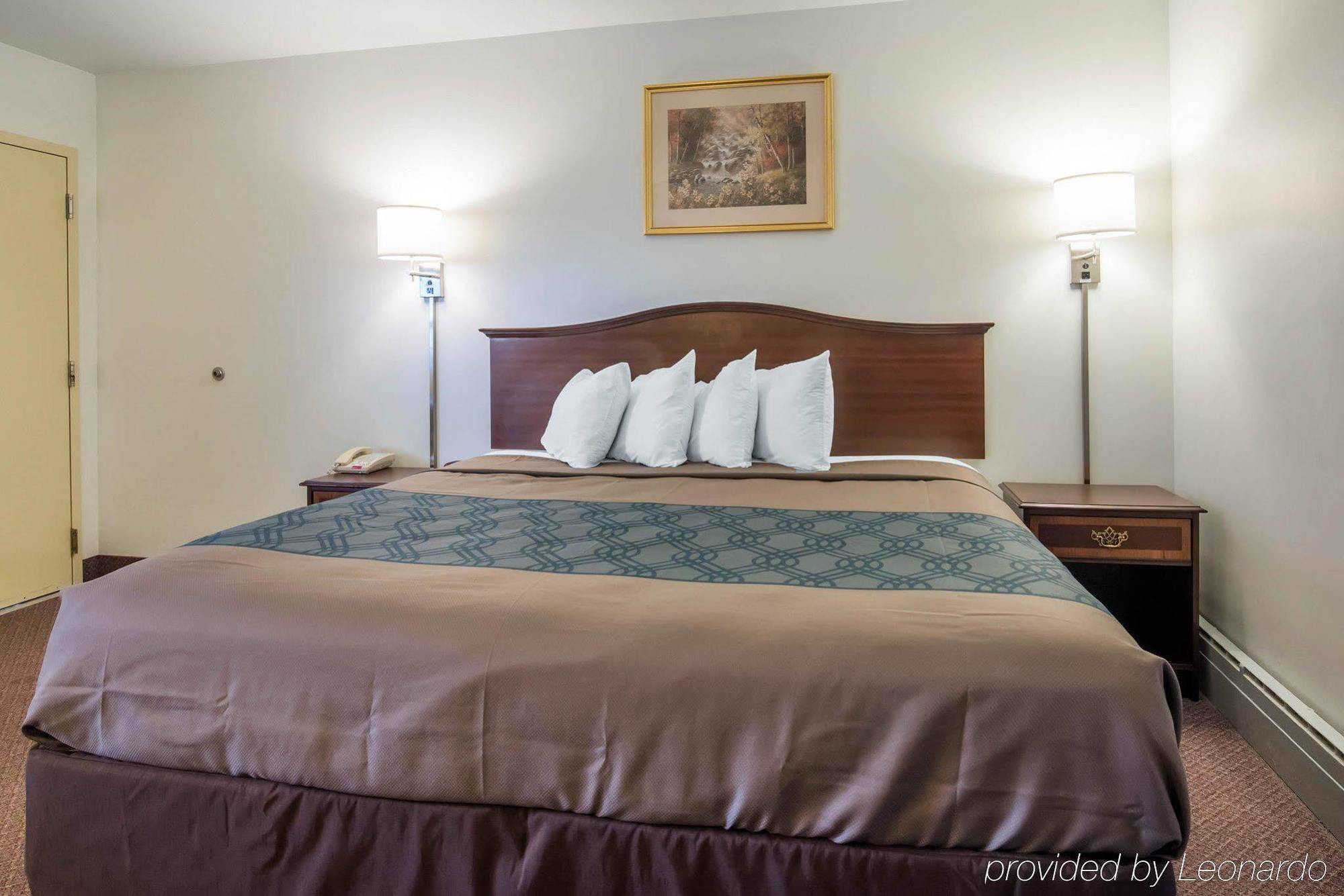 Econo Lodge Saint Albans Esterno foto
